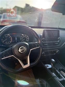 نيسان ألتيما